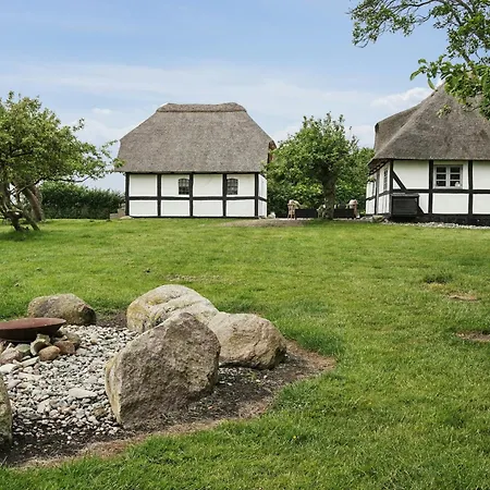 Find Peace In Charming Close To Nature Casa de Férias *